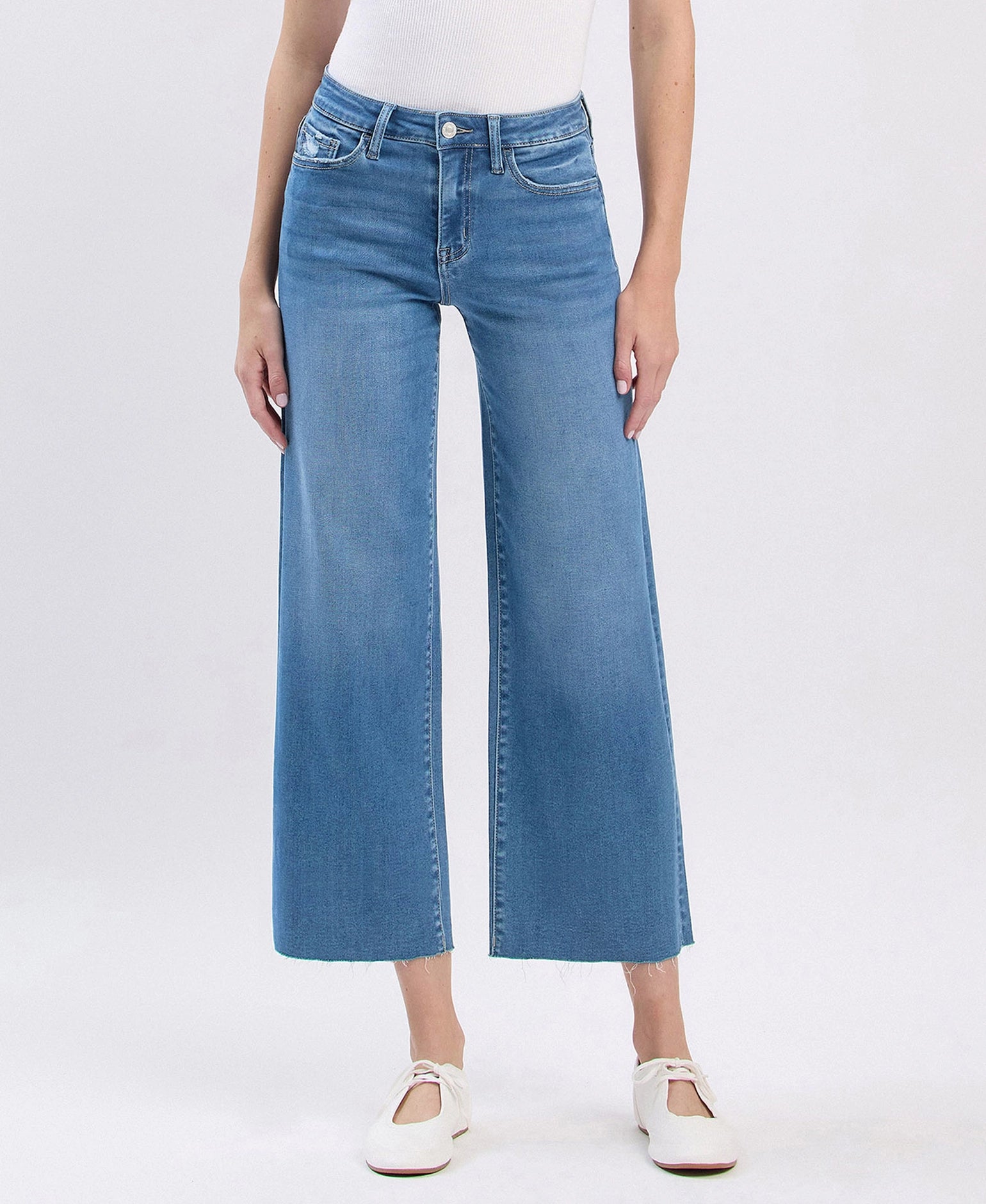 Everyday Crop Denim by Vervet