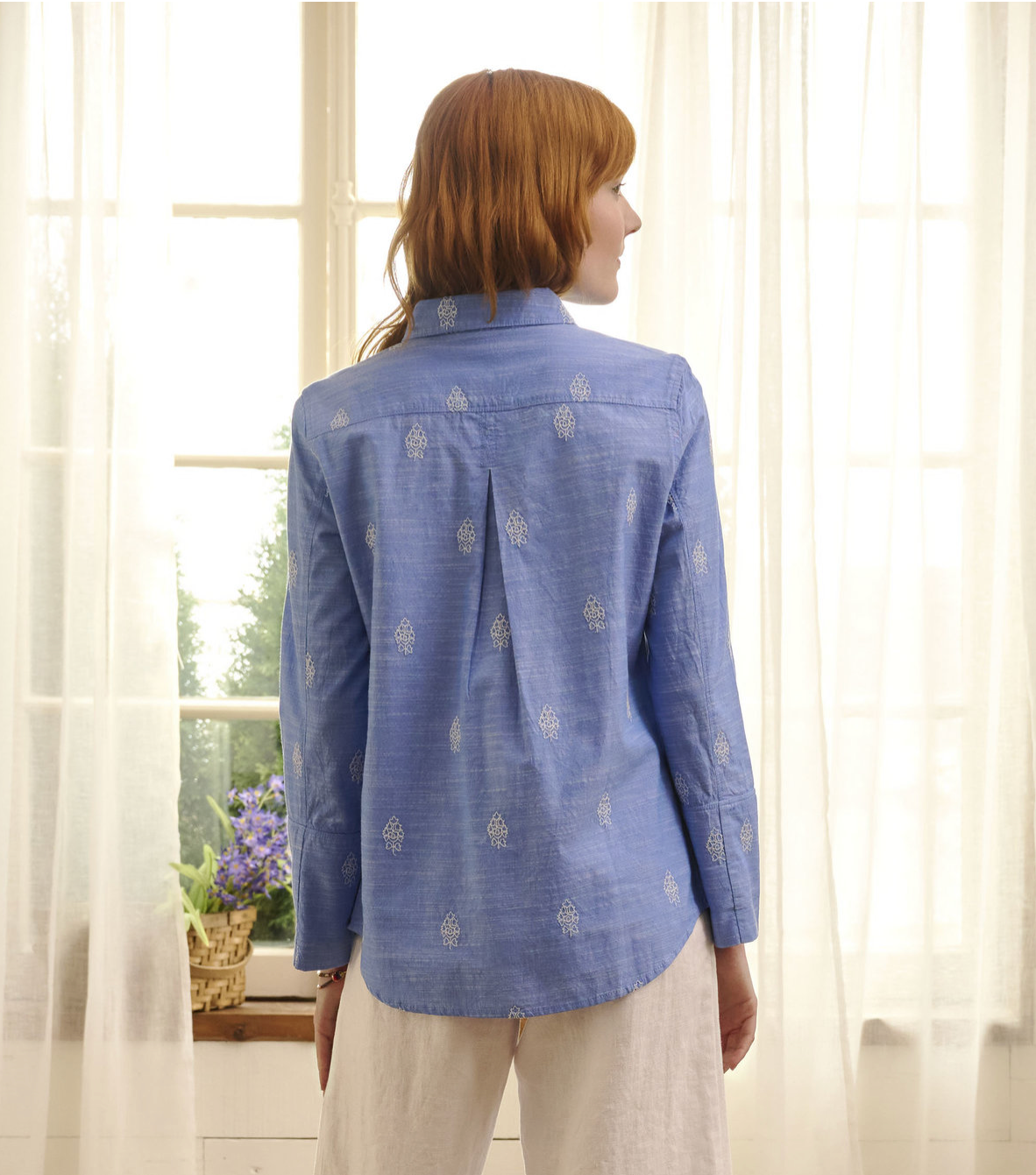Cindy Blouse Embroidered Flowers