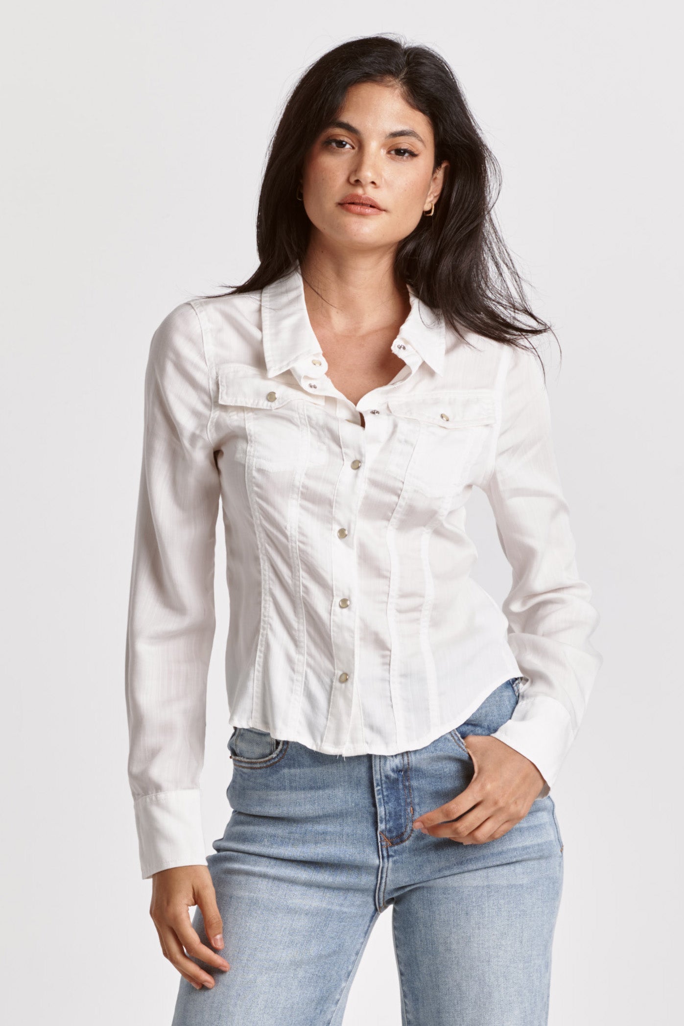 Uriah Pearl Snap White Button Front Blouse