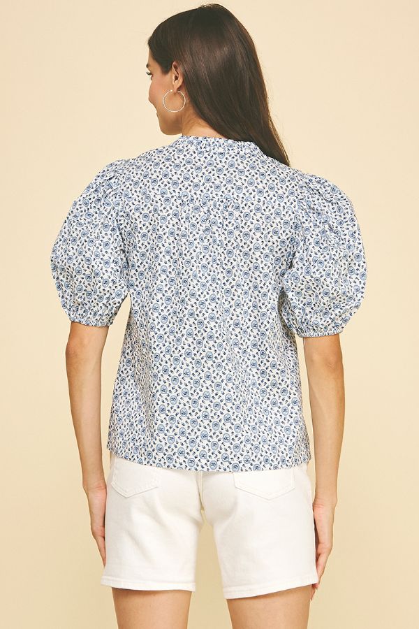 Country Chic Floral Blouse