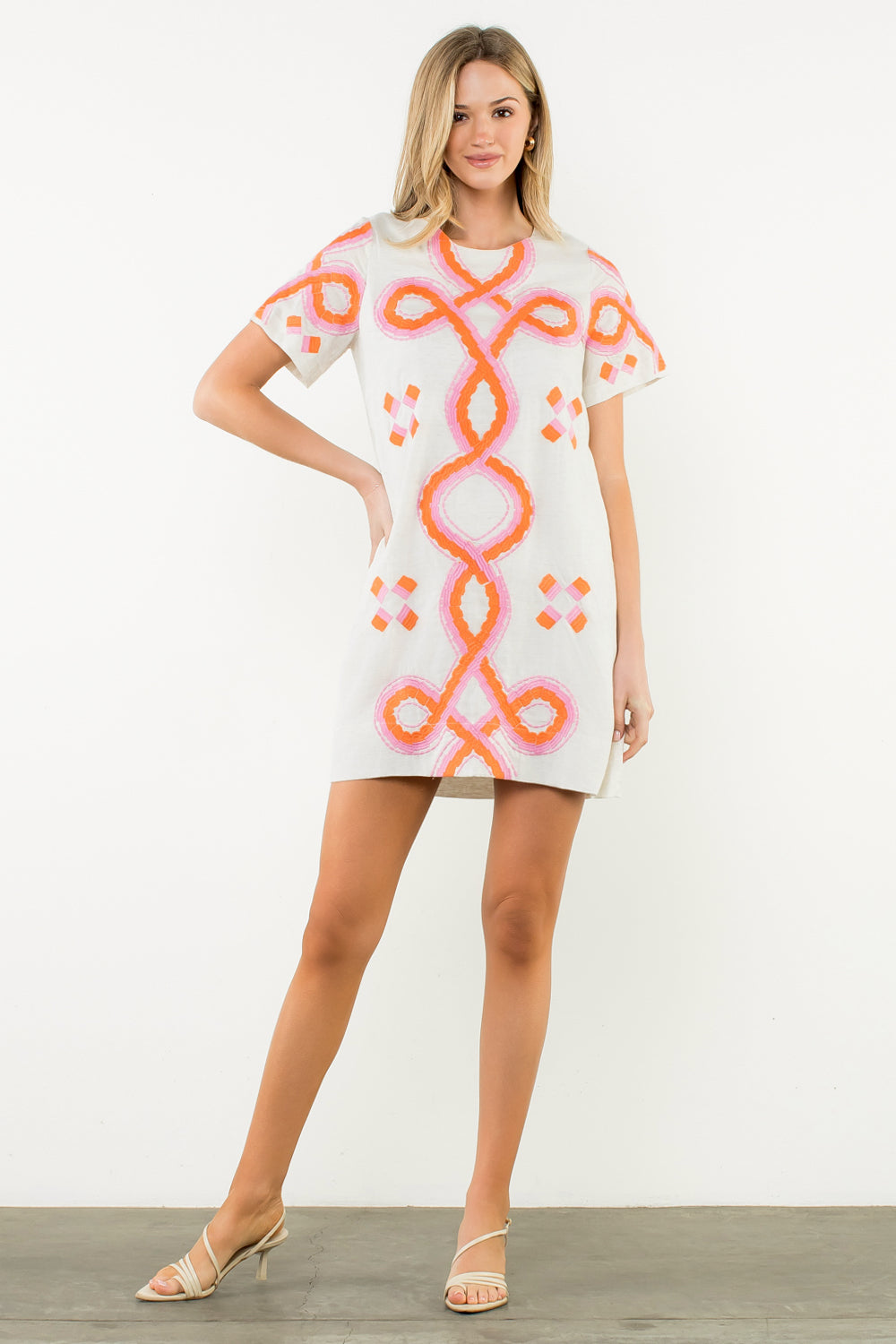 THML Sienna Short Sleeve Shift Dress - FINAL SALE Small THML Sienna Short Sleeve Shift Dress - FINAL SALE Small