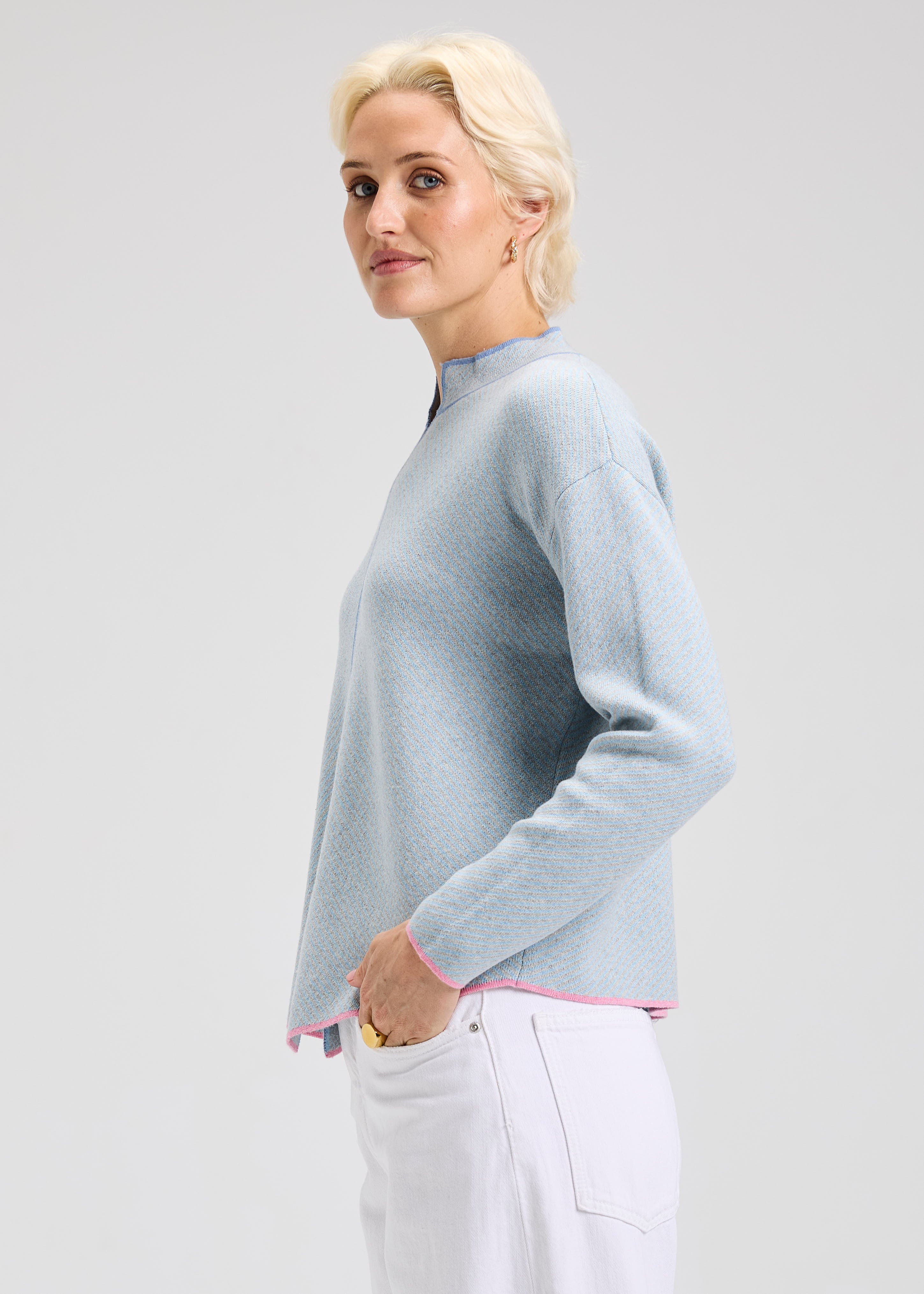 Zaket and Plover Neru Sweater