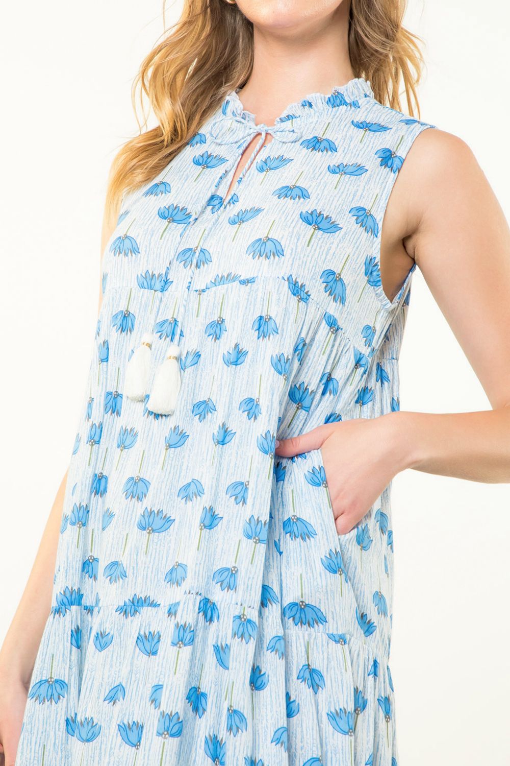 THML Sleeveless Flower Maxi Dress