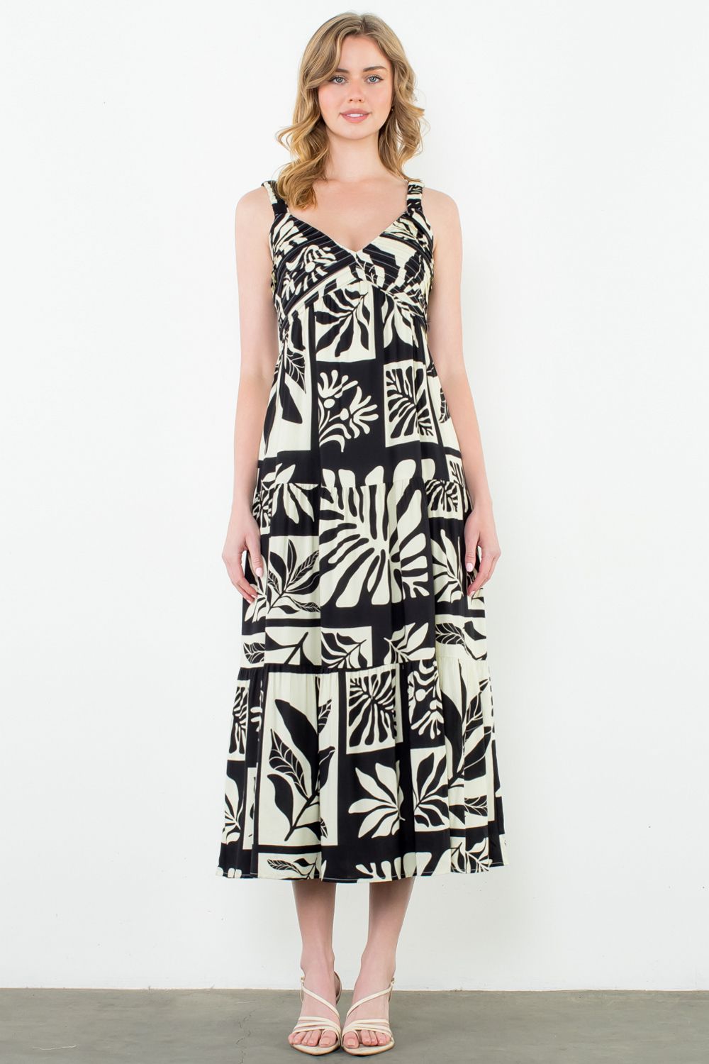 Jenna Print Maxi Dress by THML