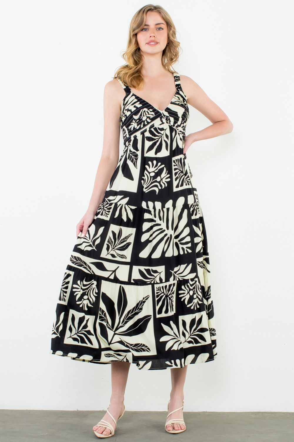 Jenna Print Maxi Dress by THML