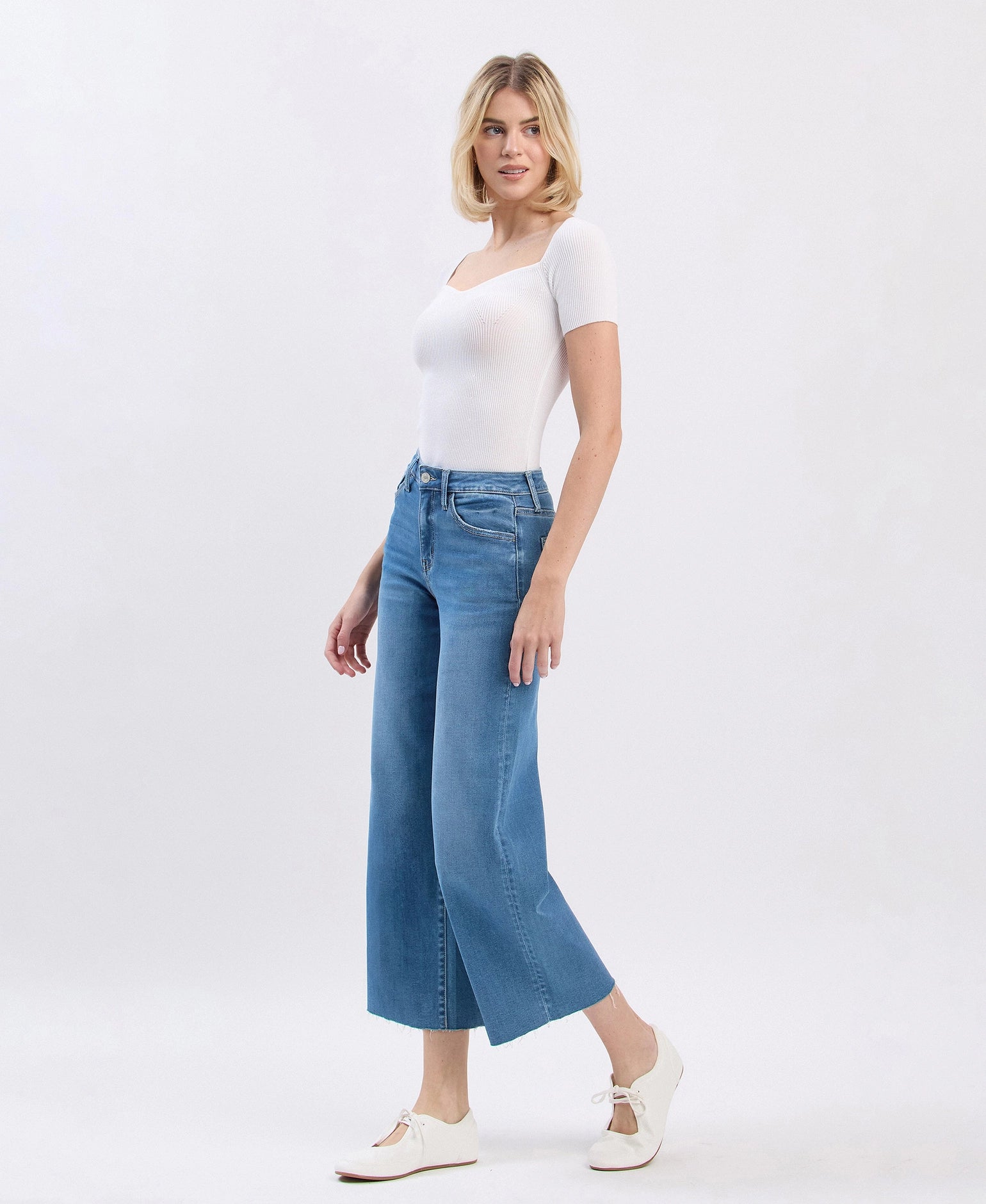 Everyday Crop Denim by Vervet