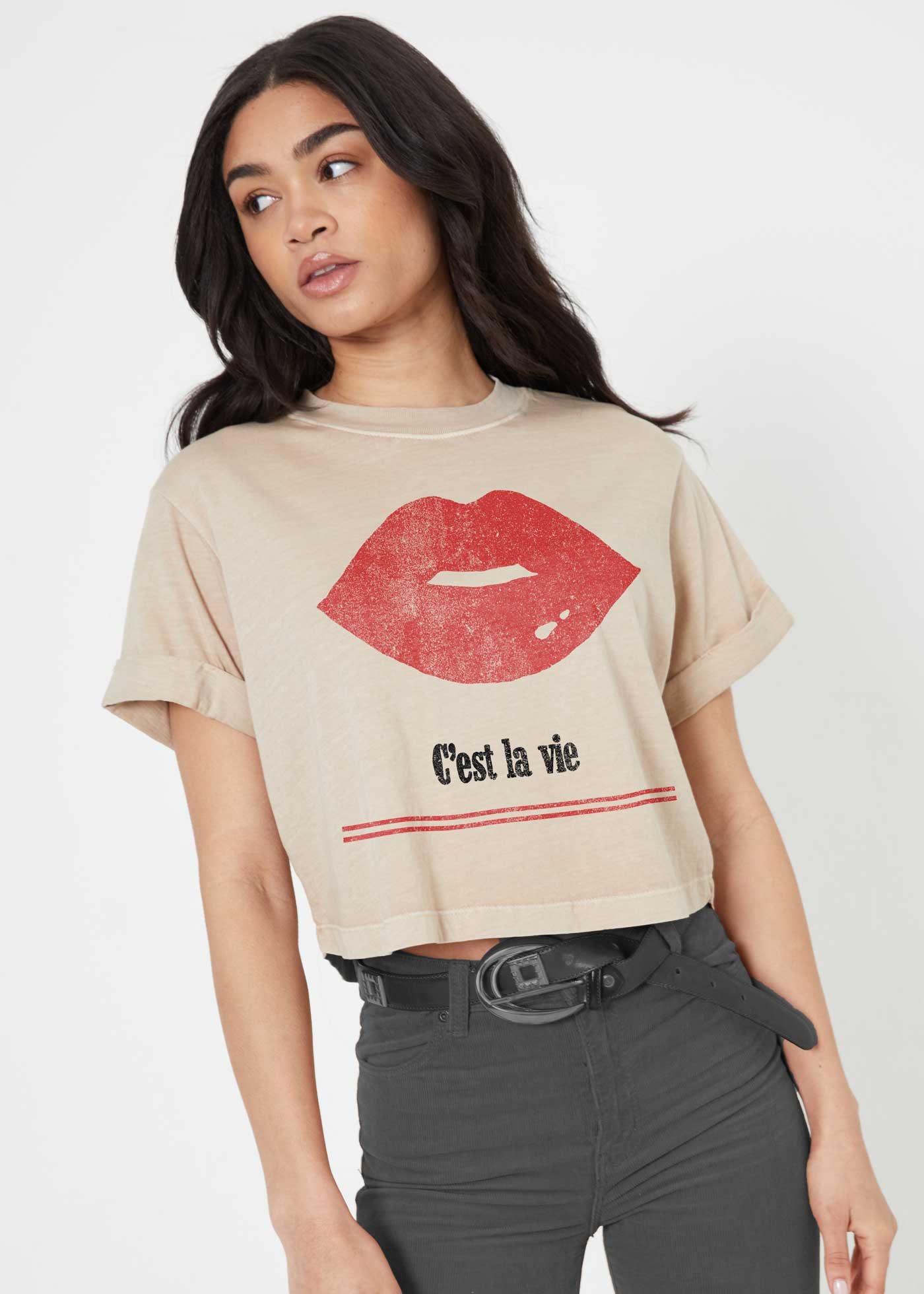 C'est la Vie Graphic Tee