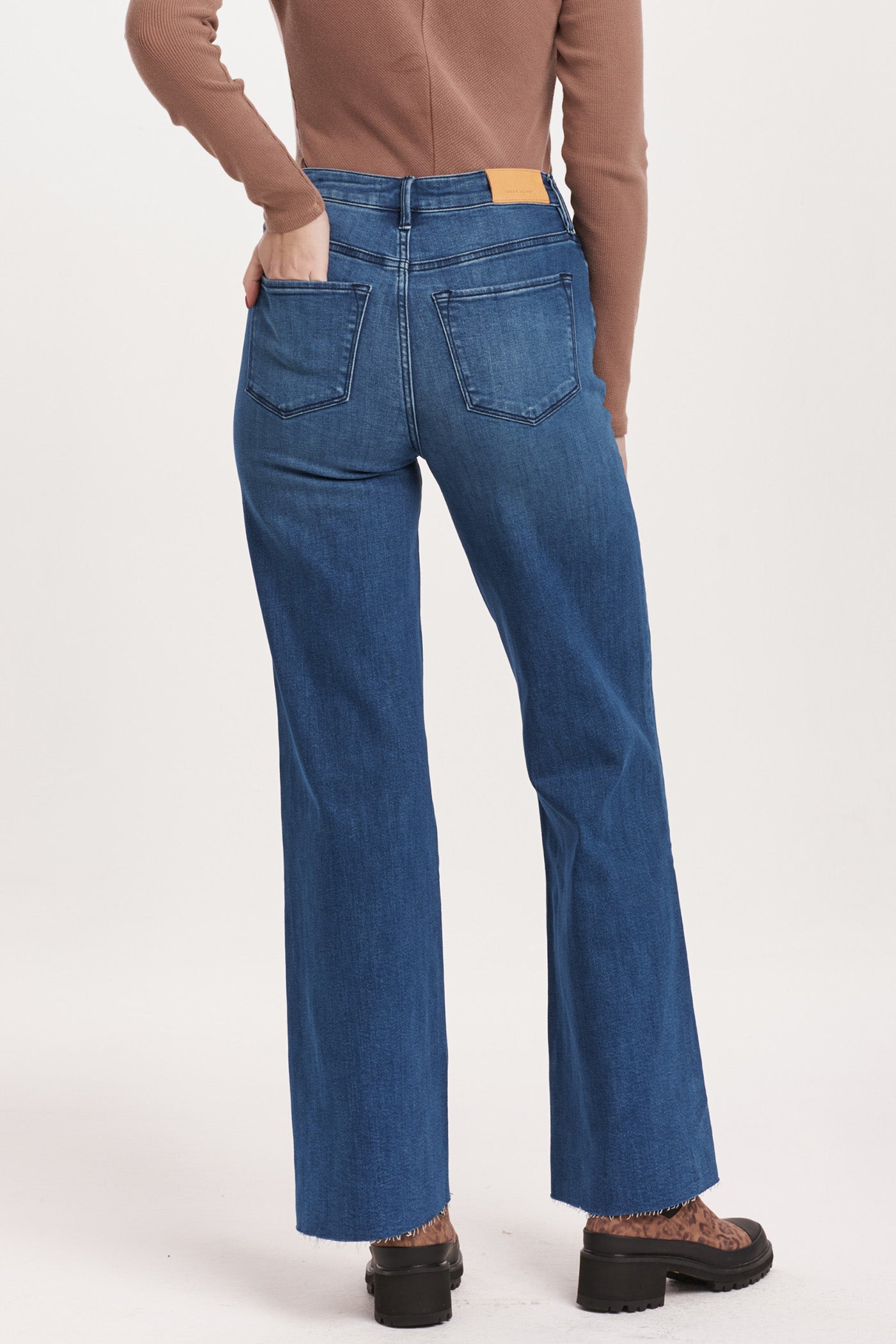 Fiona Wide Leg Jeans